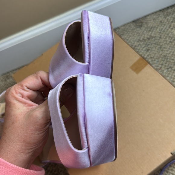 The Drop Women's Hamalie Platform Sandal, Lavender Satin, Size 9 - Picture 3 of 16